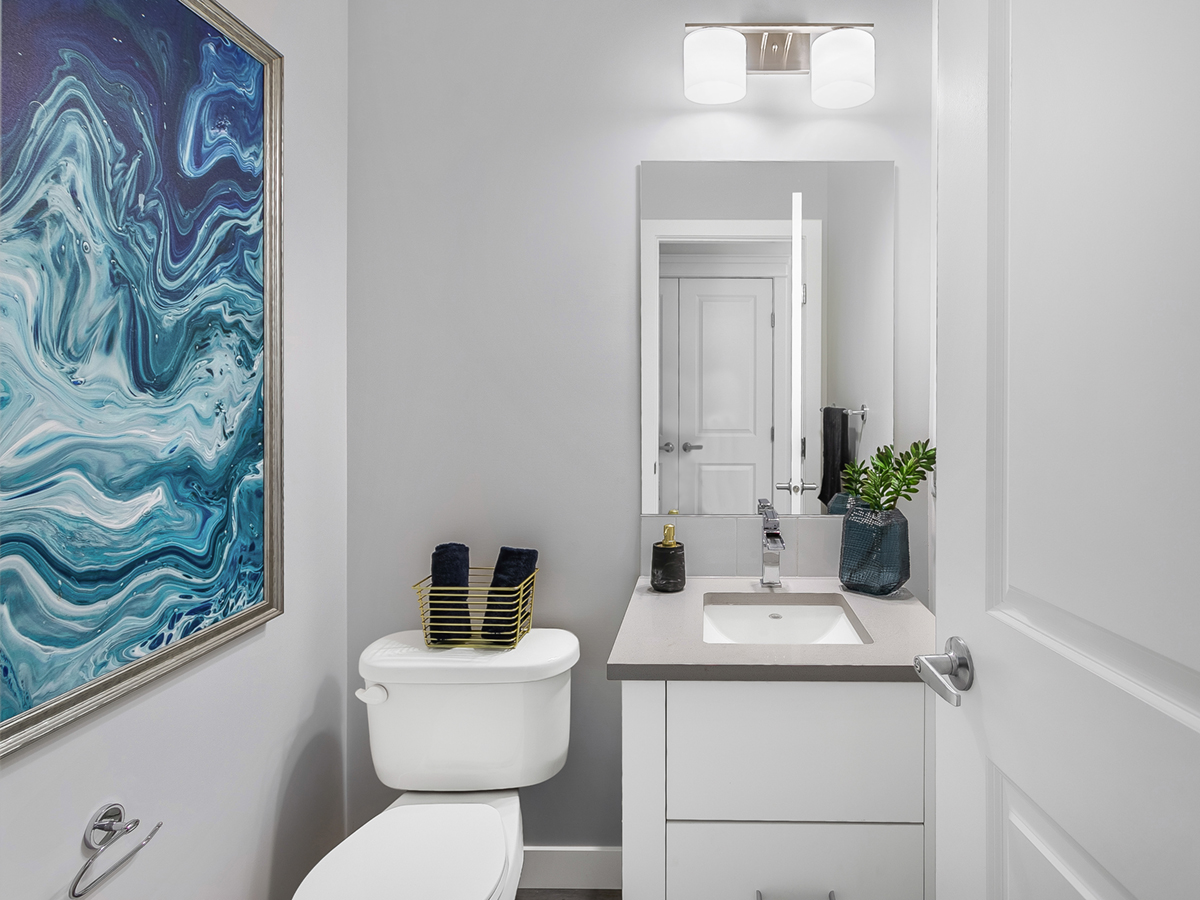 Pineview Powder Room